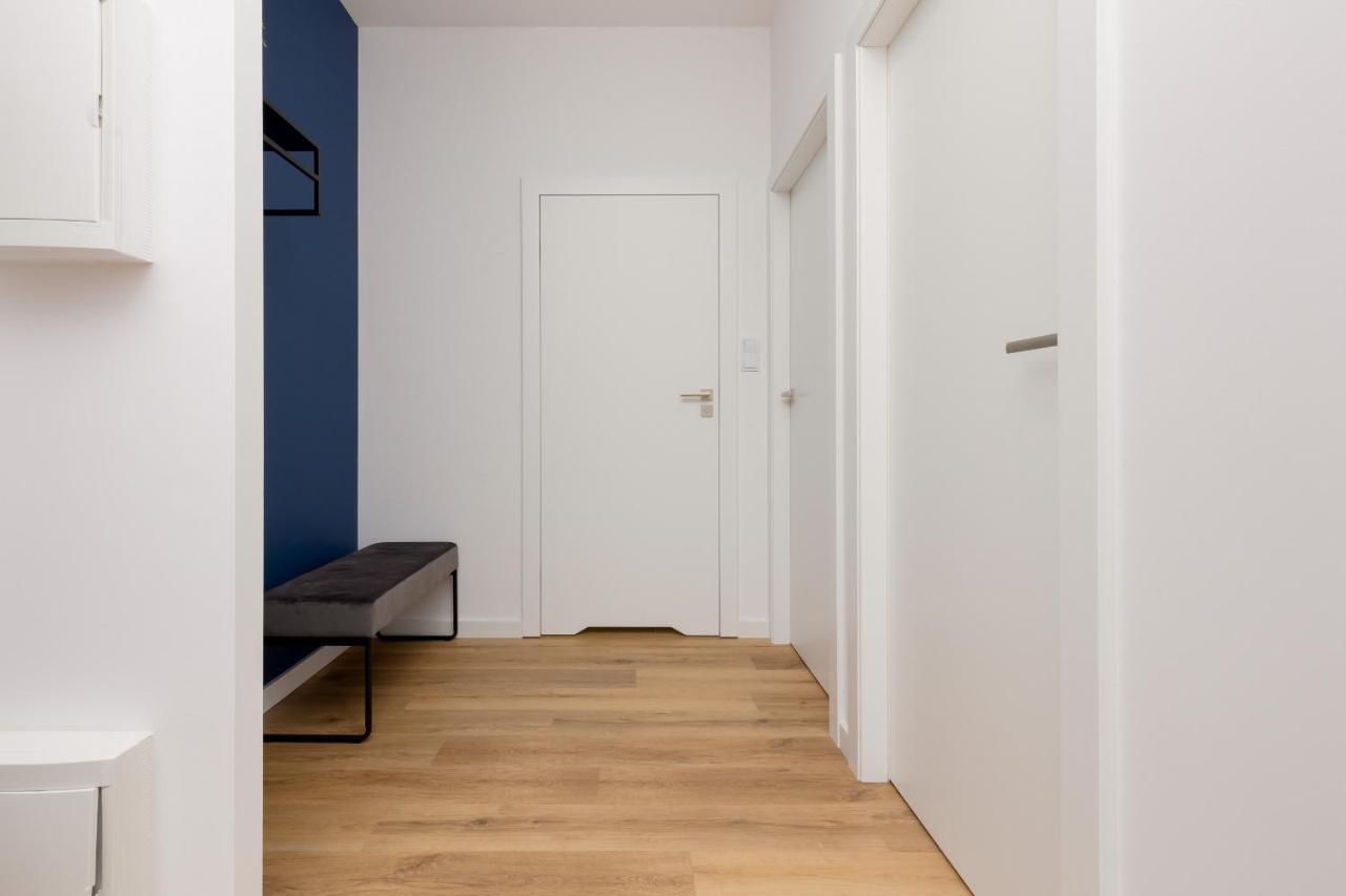 Apartment Avenue Solidarnosci On Wola By Noclegi Renters Varsovia Exterior foto