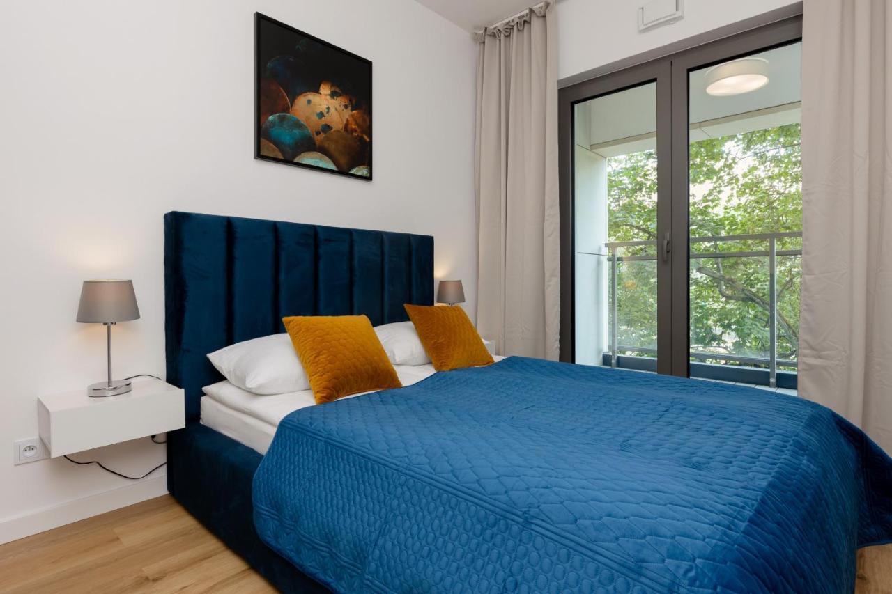 Apartment Avenue Solidarnosci On Wola By Noclegi Renters Varsovia Exterior foto