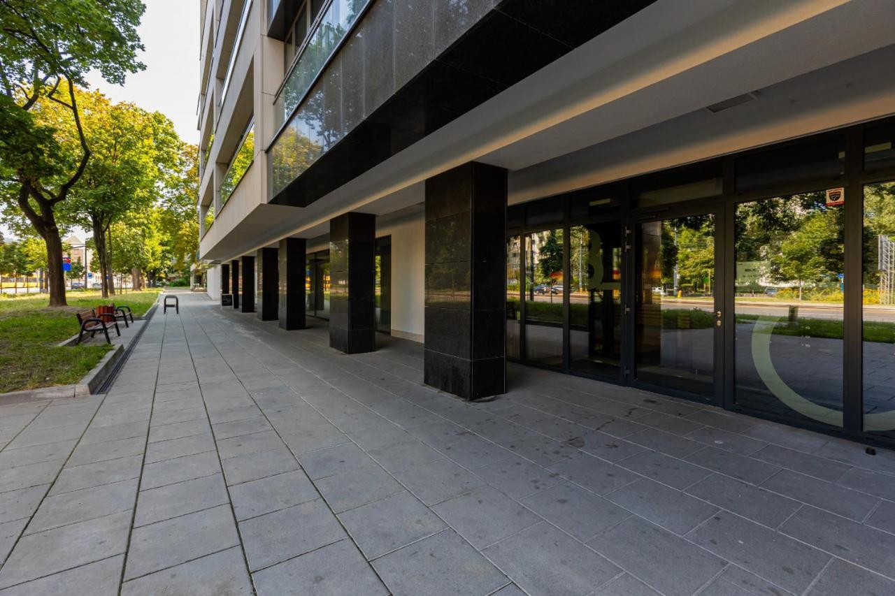 Apartment Avenue Solidarnosci On Wola By Noclegi Renters Varsovia Exterior foto
